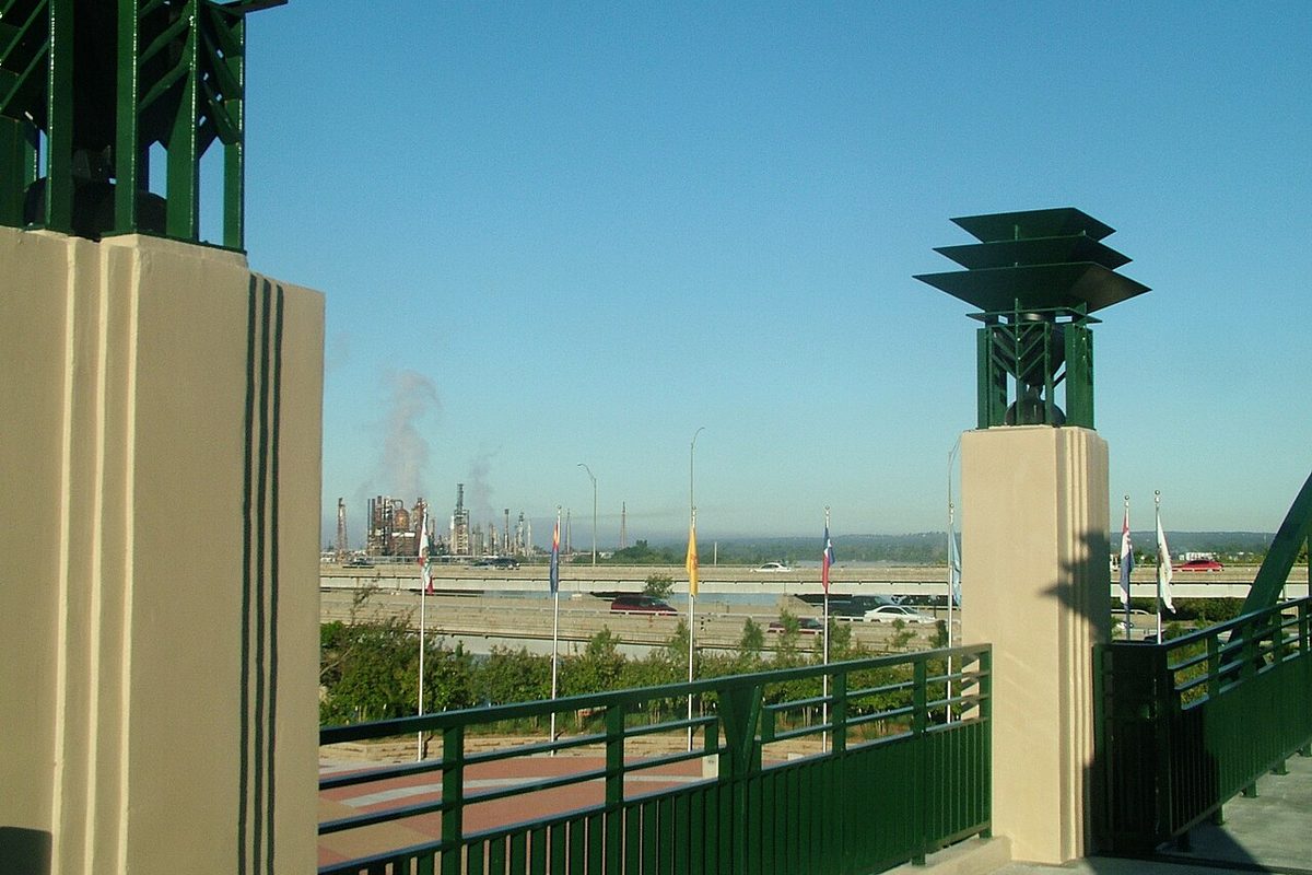 The Route 66 bridge plaza over the Arkansas River on the west edge of the East Tulsa corridor